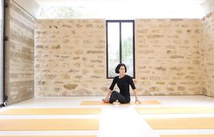 רק עשר דקות ביום- תרגול יוגה קצר וקולע